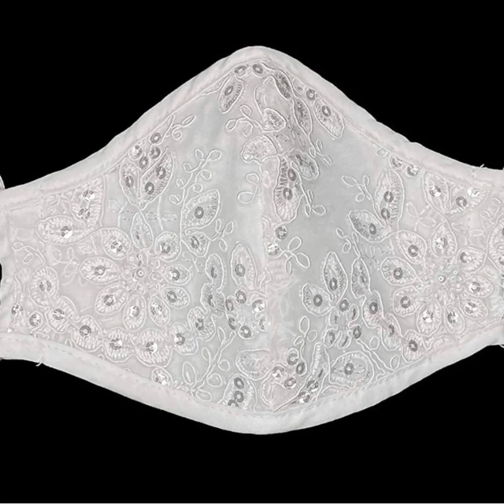 Little girls adjustable wedding face mask